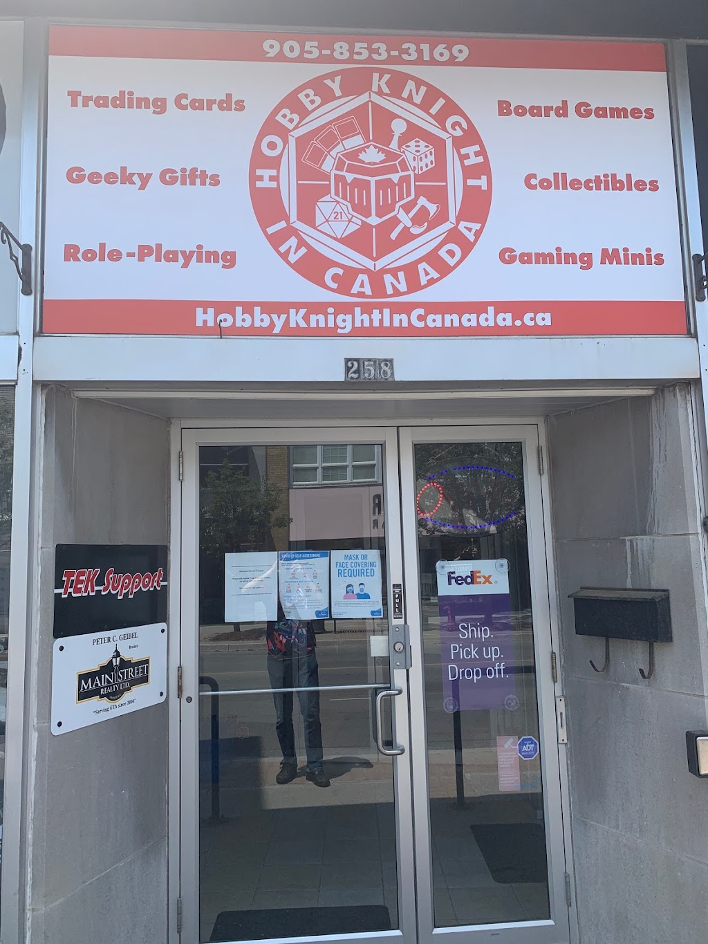 Hobby Knight in Canada | 258 Main St S Unit 2B, Newmarket, ON L3Y 3Z5, Canada | Phone: (905) 853-3169