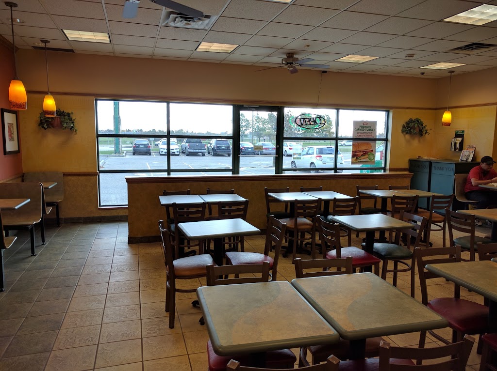 Subway | 867, 877 Waverley St Unit 10, Winnipeg, MB R3T 5V3, Canada | Phone: (204) 489-0923