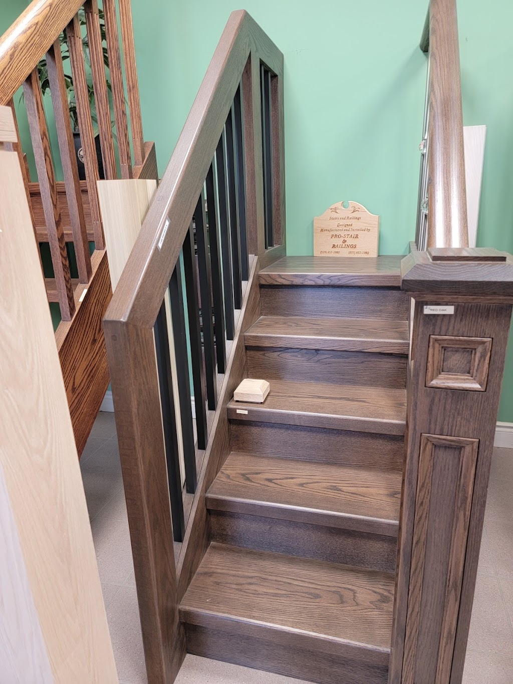 Pro Stair & Railing | 117 Falcon St, London, ON N5W 4Z2, Canada | Phone: (519) 457-1992