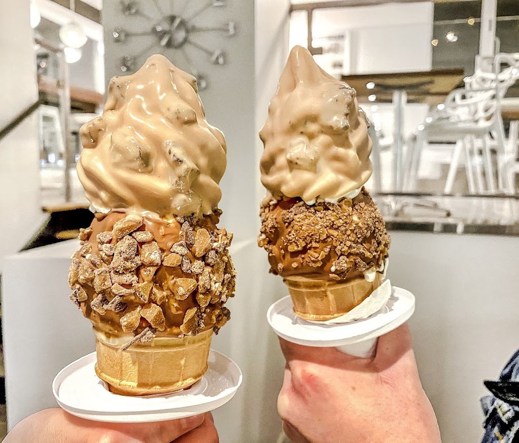 The Great Ice Storm (Milk Bar & gelateria) | 92 Bd Saint-Luc, Saint-Jean-sur-Richelieu, QC J3A 1G1, Canada | Phone: (514) 898-2266