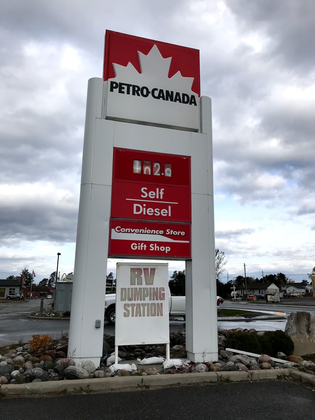 Petro-Canada | 731 Centre St, Espanola, ON P5E 1S3, Canada | Phone: (705) 869-0643