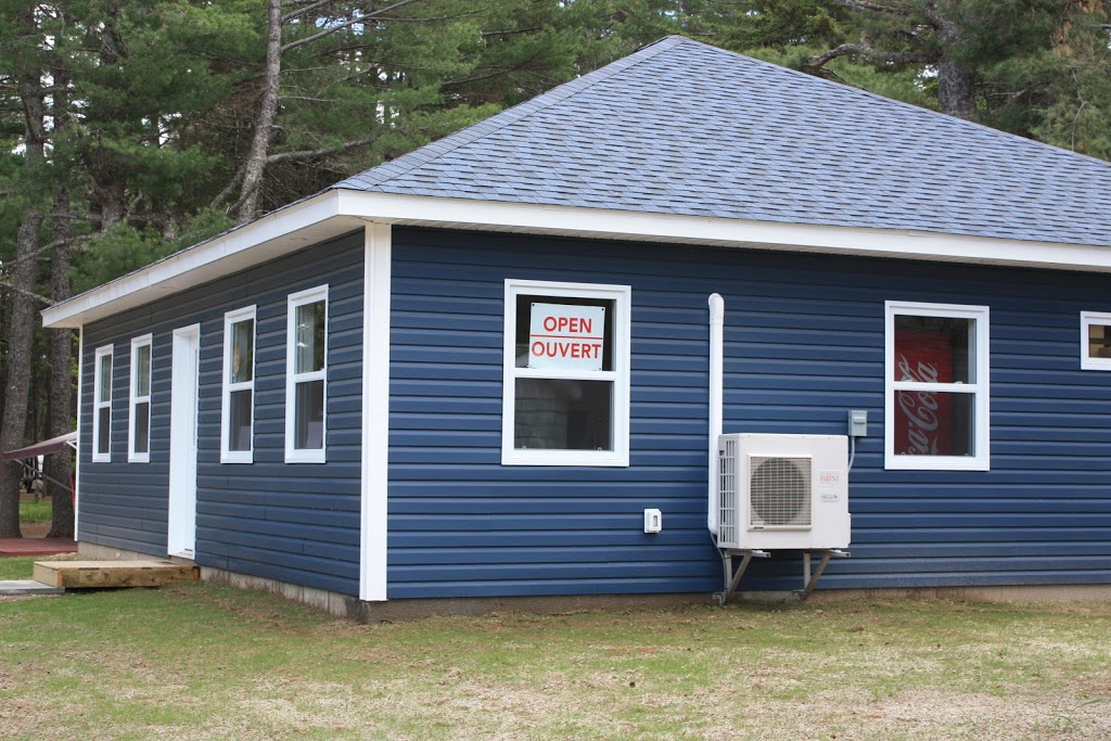 Jardine Municipal Park | 45 Park Dr, Richibucto, NB E4W 4G5, Canada | Phone: (506) 523-7874