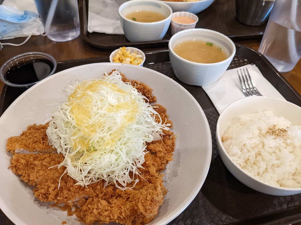 WOW Chicken & Katsu (Royal Oak) | 8650 112 Ave NW #7135, Calgary, AB T3R 0J5, Canada | Phone: (587) 391-8197