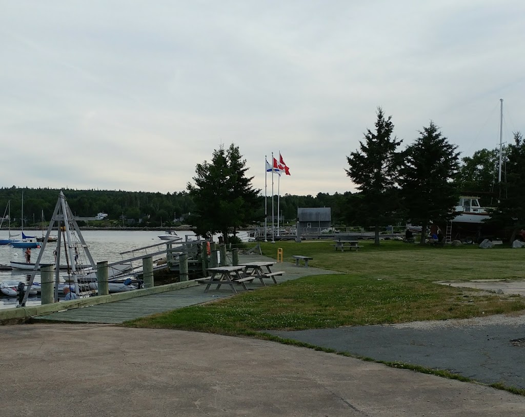 Hubbards Community Waterfront | 20 Yacht Club Rd, Hubbards, NS B0J 1T0, Canada | Phone: (902) 857-1062