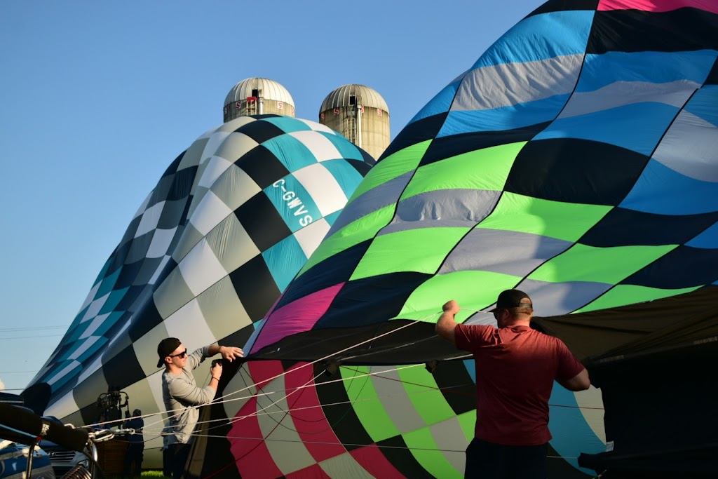 ExplorAir Montgolfière | 95 Rue Bourassa, Saint-Jean-sur-Richelieu, QC J2W 1G5, Canada | Phone: (514) 830-4137