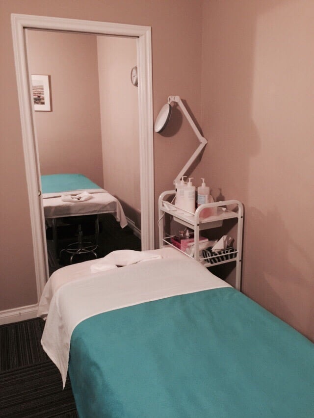 Kelly Massage Spa | 302 Wellington St E #2, Aurora, ON L4G 1J5, Canada | Phone: (905) 503-5588