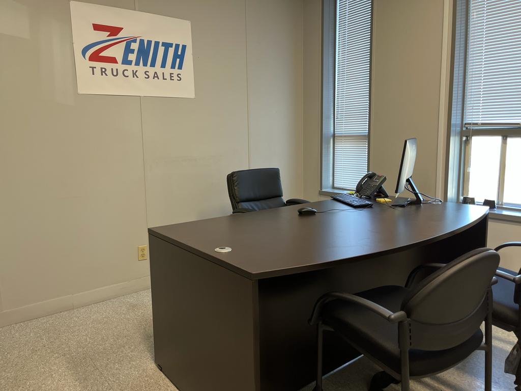 Zenith Truck Sales | 1715 Britannia Rd E unit 101 102, Mississauga, ON L4W 2A3, Canada | Phone: (647) 276-0419