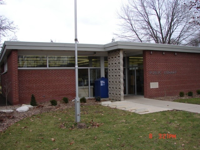 Chatham-Kent Public Library - Ridgetown Branch | 54 Main St W, Ridgetown, ON N0P 2C0, Canada | Phone: (519) 674-3121