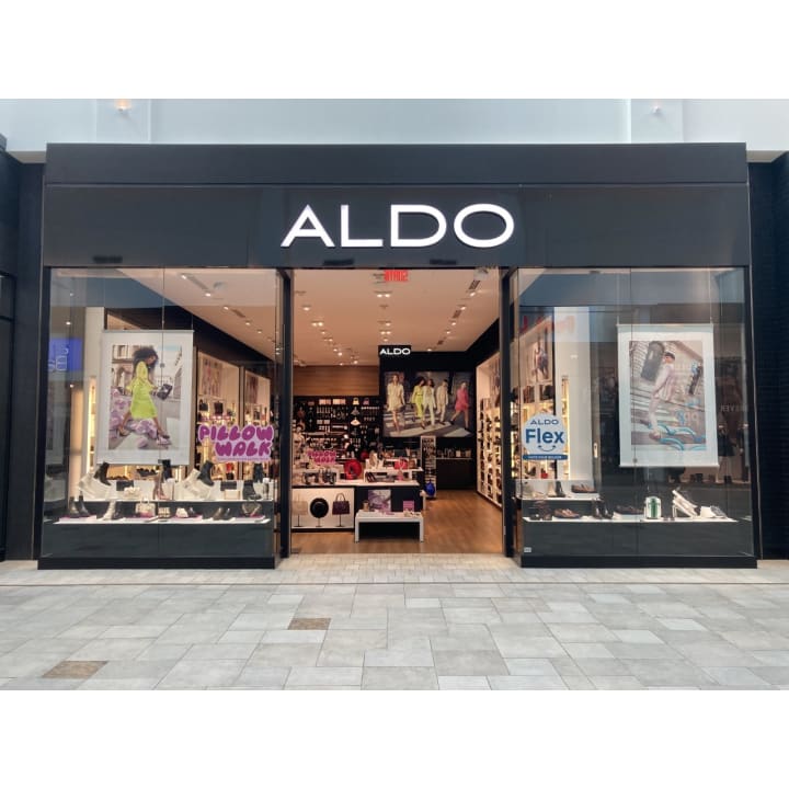 Aldo | P-06, 401 Boul Labelle, Rosemère, QC J7A 3T2, Canada | Phone: (450) 434-6350