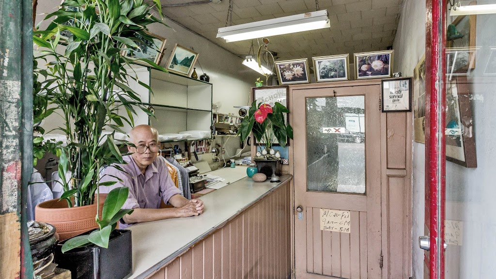 Chow Keong Hand Laundry and Cleaners | 176 Avenue Rd, Toronto, ON M5R 2J1, Canada | Phone: (416) 922-4818