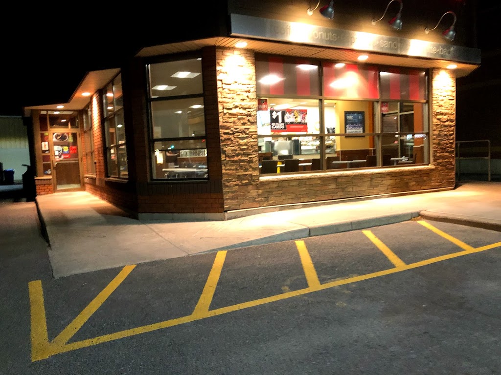 Tim Hortons | 139 Queen St, Lakefield, ON K0L 2H0, Canada | Phone: (705) 652-9991