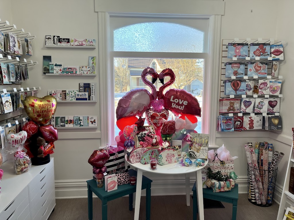 The Balloonery and Gift Shop | 233 King St, Thorndale, ON N0M 2P0, Canada | Phone: (519) 425-9060