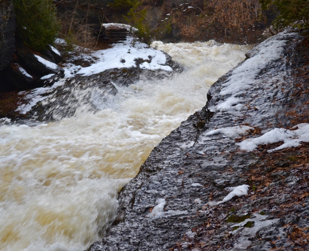 Cañón del río San Carlos (Wendake, QC) | Sentier des rivières, Québec, QC G2B 2T8, Canada