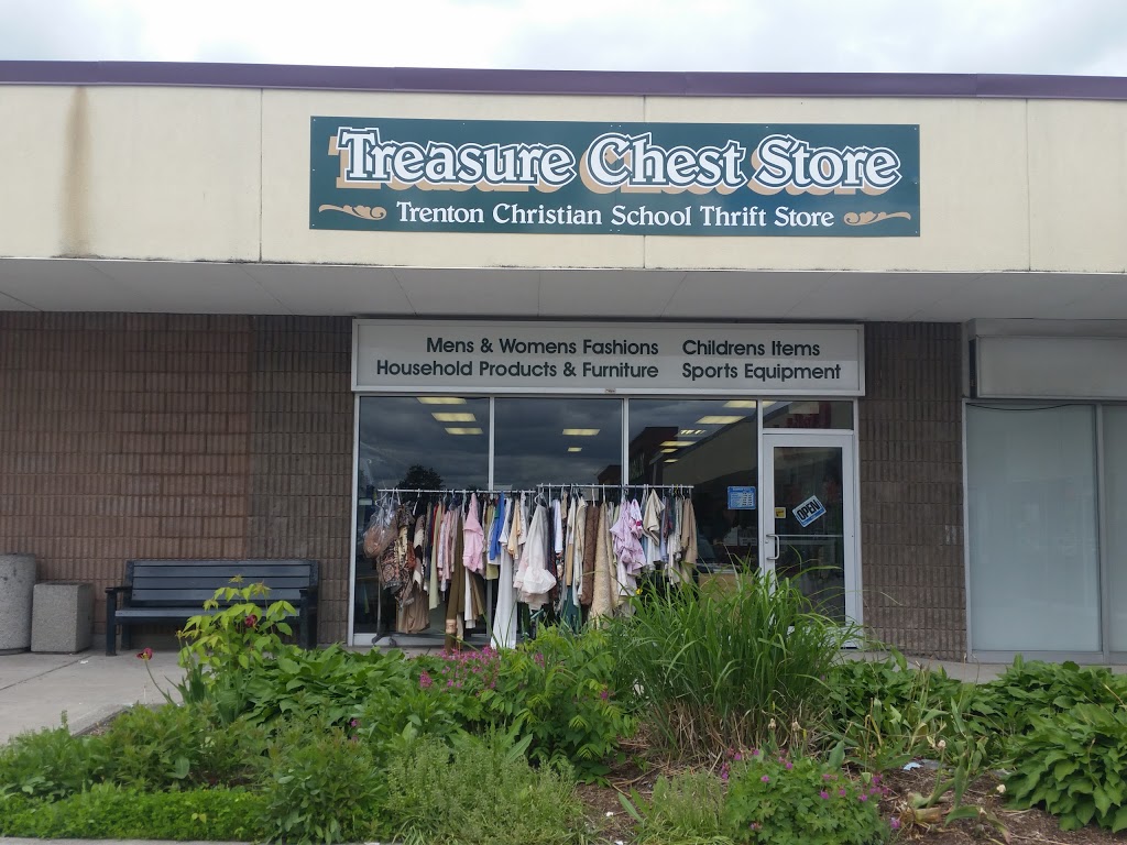 Treasure Chest Store | 260 Dundas St E, Trenton, ON K8V 3E2, Canada | Phone: (613) 955-9651