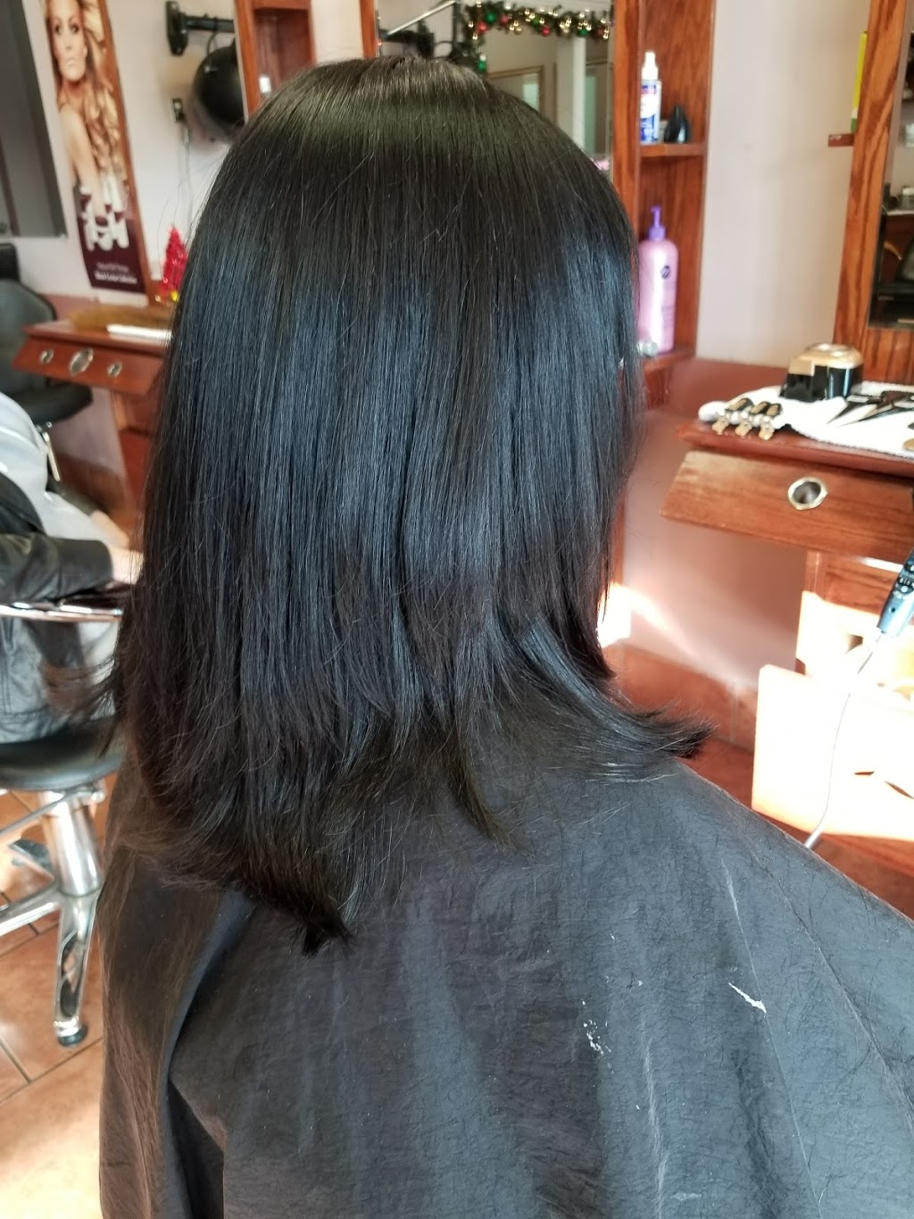 Classy hair Unisex | 3480 Lawrence Ave E, Scarborough, ON M1H 1A9, Canada | Phone: (647) 898-9831