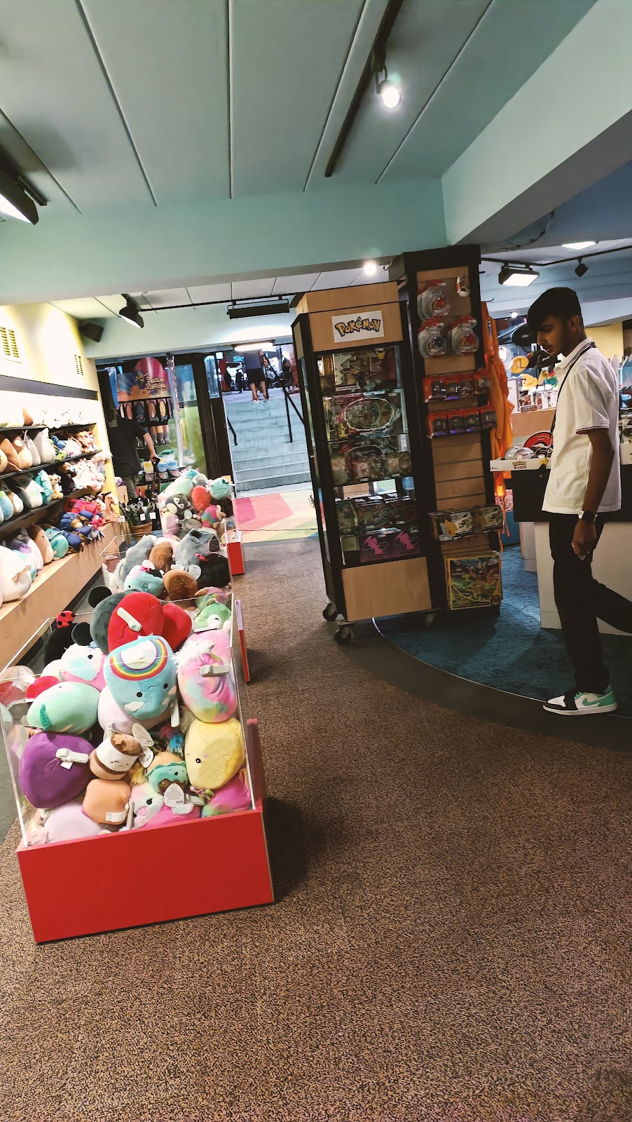 Blue Moose Trading and Blue Moose Toys | 4945 Clifton Hill, Niagara Falls, ON L2G 3N5, Canada | Phone: (905) 357-2200