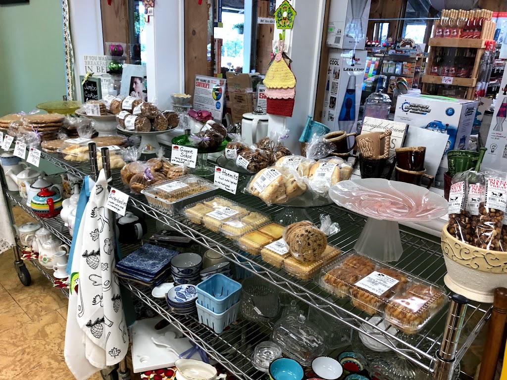 Punch Bowl Market & Bakery | 136 Ridge Rd, Stoney Creek, ON L8J 2W1, Canada | Phone: (905) 662-1665