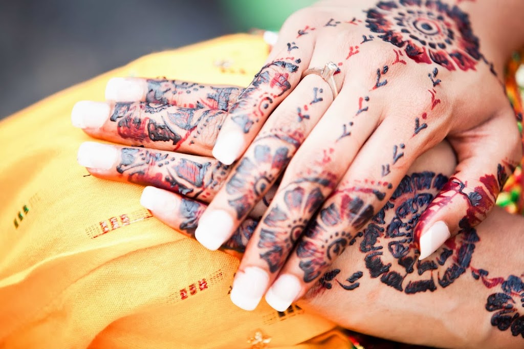 Fatima Henna/Mehndi and Dholki Services | 724 Balmoral Dr, Brampton, ON L6T 1X4, Canada | Phone: (647) 852-6279