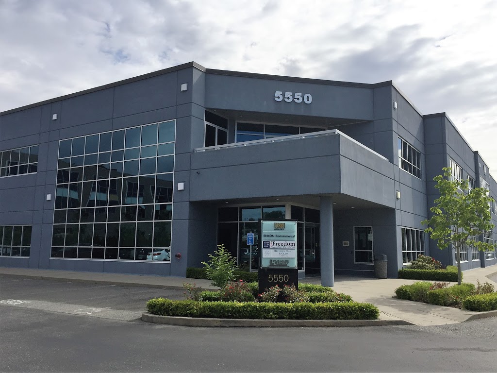 Hepburn Mand & Glass | 5550 152 St #205, Surrey, BC V3S 5J9, Canada | Phone: (604) 637-2878