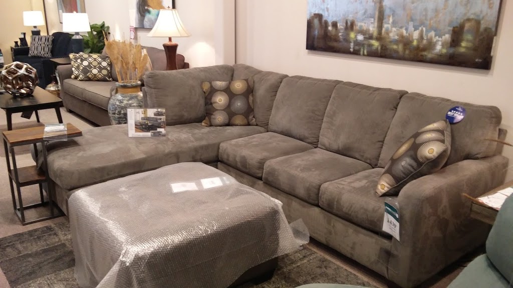 Sofa World | 1841 Merivale Rd, Nepean, ON K2G 1E3, Canada | Phone: (613) 723-7632