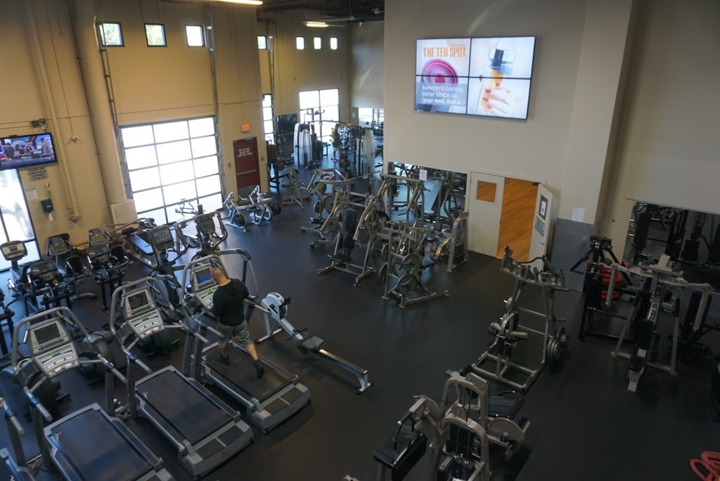 Gravity Fitness Center | 2476 Westlake Rd, West Kelowna, BC V1Z 2V2, Canada | Phone: (250) 769-5117