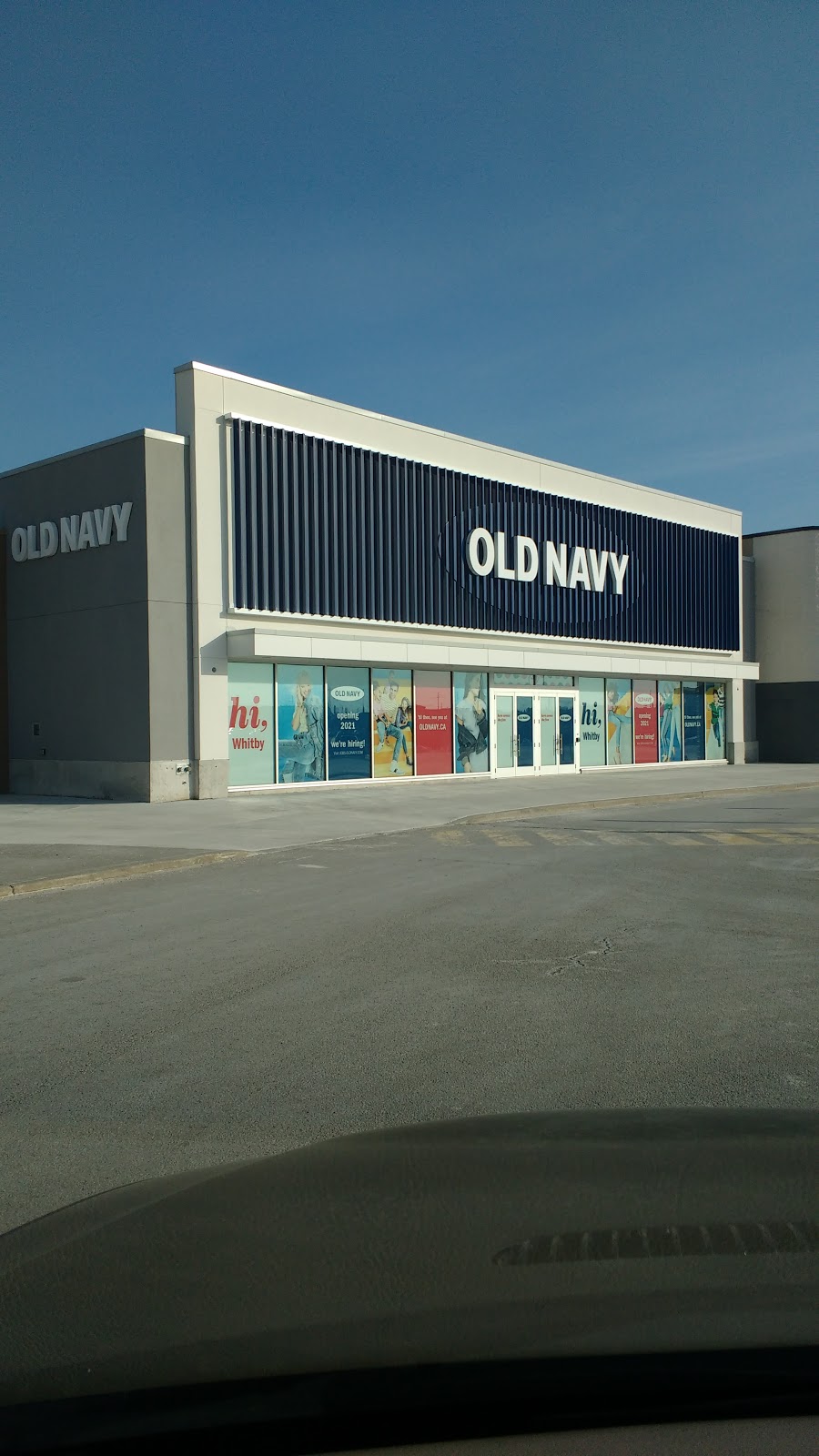 Old Navy | 320 Taunton Rd E Building C, Unit C5, Whitby, ON L1R 0H4, Canada | Phone: (289) 278-5820