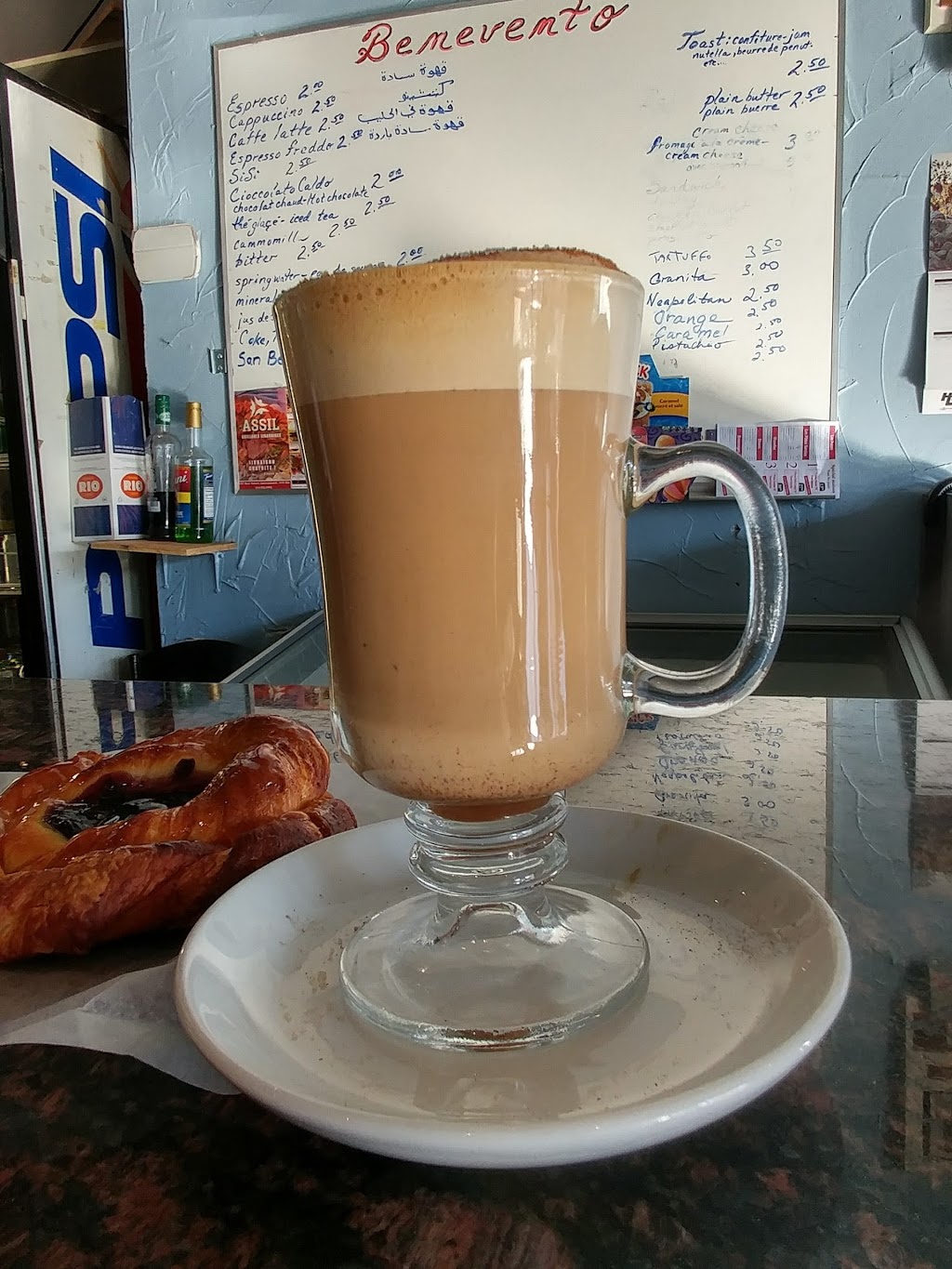 Cafe Du Sportif Benevento | 4745 Boulevard Robert, Saint-Léonard, QC H1R 3E6, Canada | Phone: (514) 327-2717