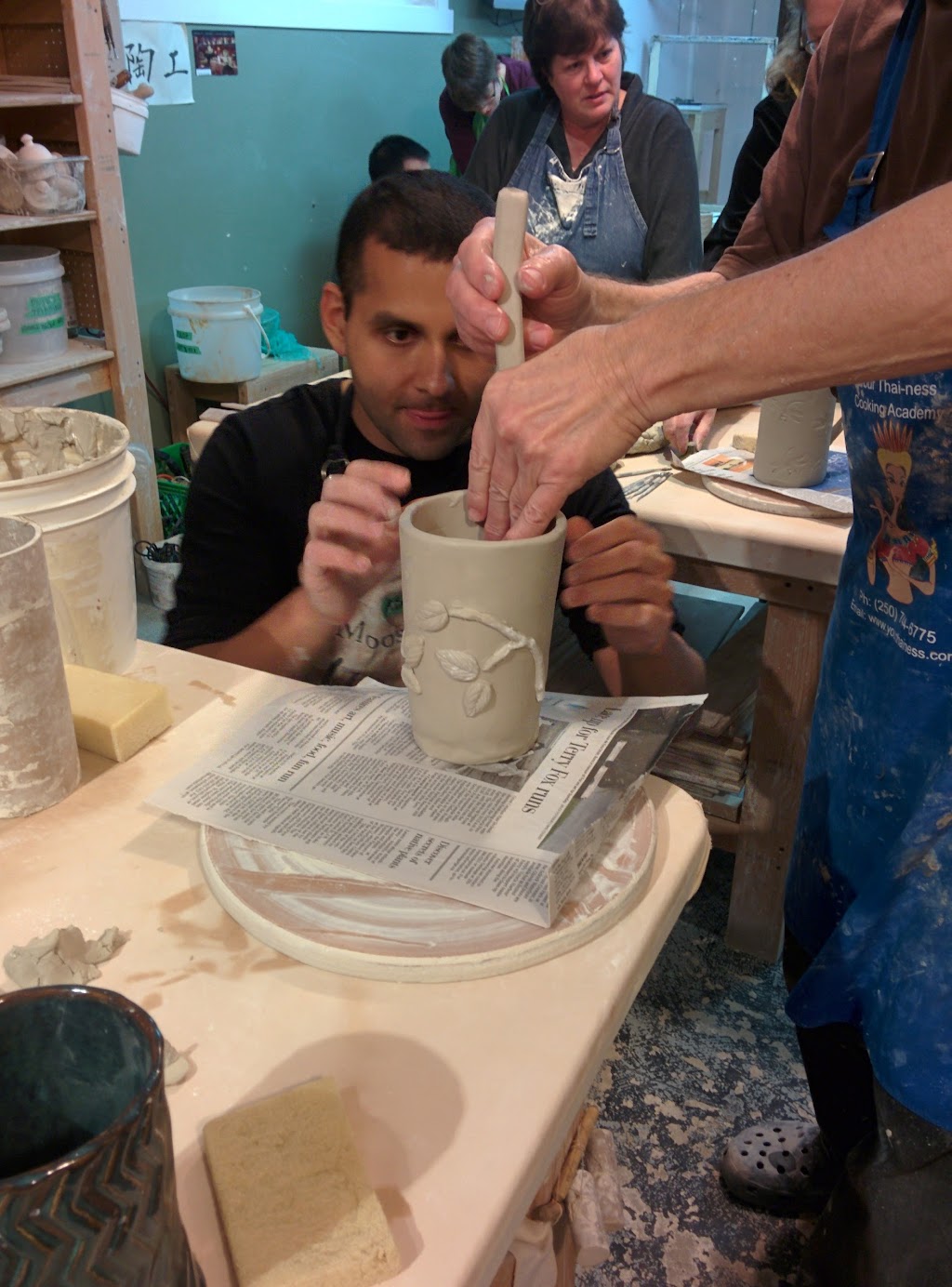 Hands On Pottery | 810 Cormorant St, Victoria, BC V8W 1R1, Canada | Phone: (250) 661-6847