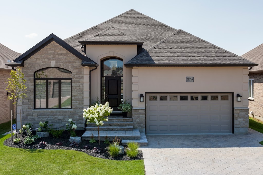 Mapleton Homes | 699 Village Green Ave, London, ON N6K 1G6, Canada | Phone: (519) 471-2596