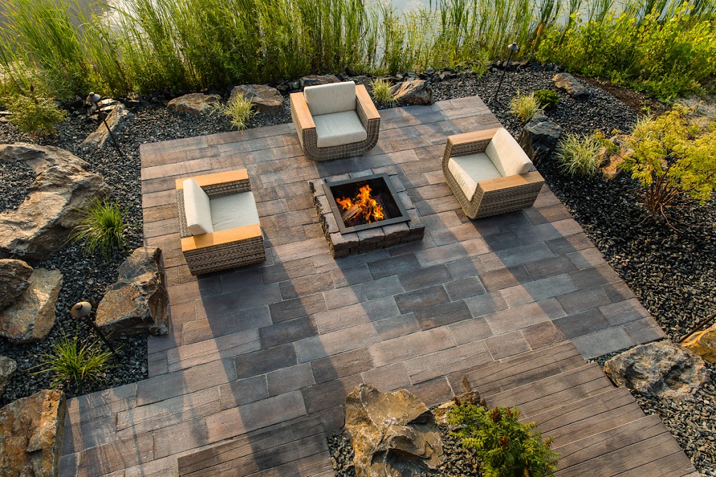 Silver Stone Landscaping | 4 Timberwood Pl, East Saint Paul, MB R2E 0M4, Canada | Phone: (204) 471-4706