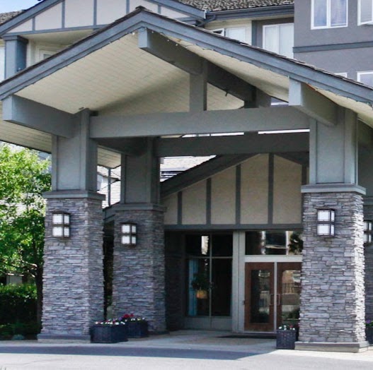 Lake Bonavista Village Retirement Residence | 11800 Lake Fraser Dr SE, Calgary, AB T2J 7G8, Canada | Phone: (403) 258-1849