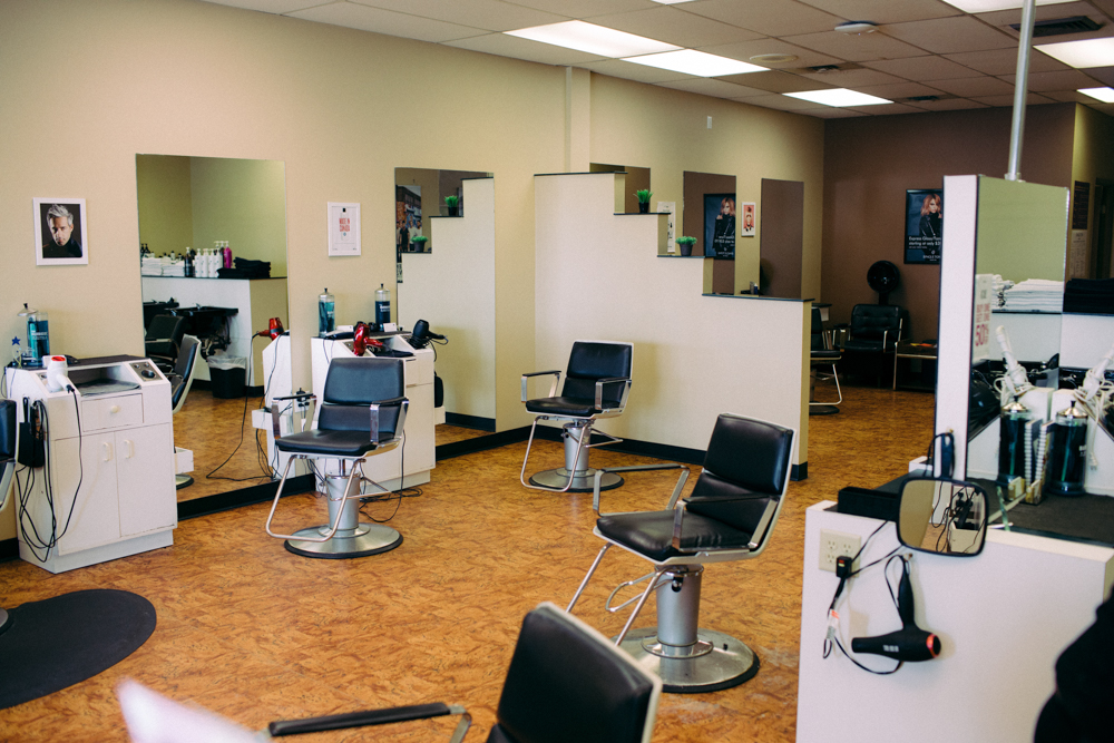 Singletons Hair Care | 40 Lakewood Blvd, Winnipeg, MB R2J 2M7, Canada | Phone: (204) 255-1733