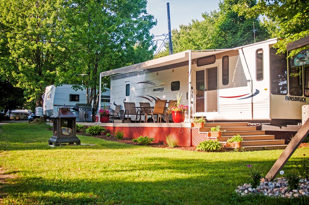 Camping Nature Plein air | 2733 Chemin de la Vallée-Missisquoi, Mansonville, QC J0E 1X0, Canada | Phone: (888) 746-4140