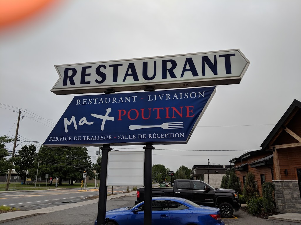 Max Poutine | 674 Rue Notre Dame E, Victoriaville, QC G6P 4B6, Canada | Phone: (819) 758-9165