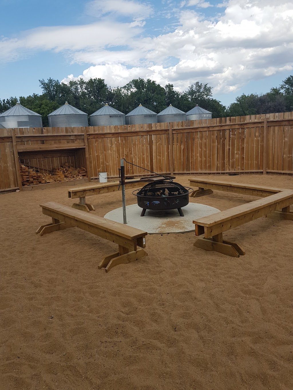 Bin There Campground | Township Rd 175, Moose Jaw, SK S0G 5M0, Canada | Phone: (306) 631-0494