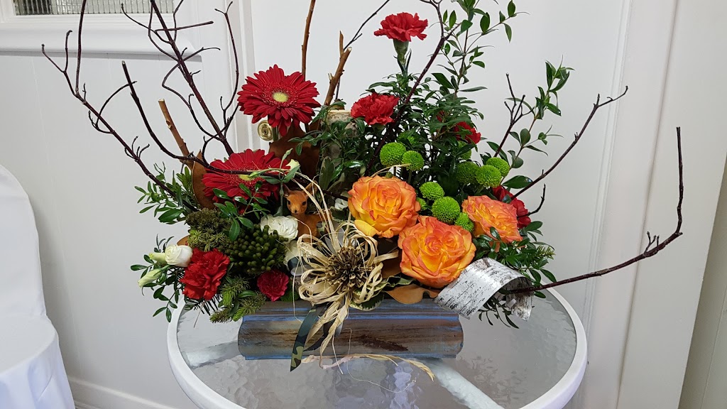 Flowers by Lady Di | 158 Victoria St E, Alliston, ON L9R 1K6, Canada | Phone: (705) 435-4535