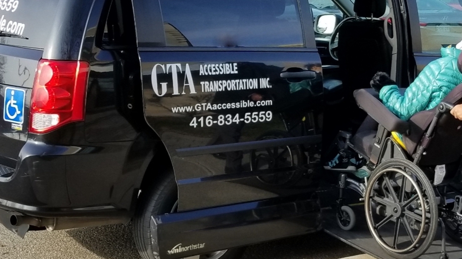 Wheelchair taxi Toronto | 2 Antrim Crescent, Scarborough, ON M1P 2N3, Canada | Phone: (416) 834-5559