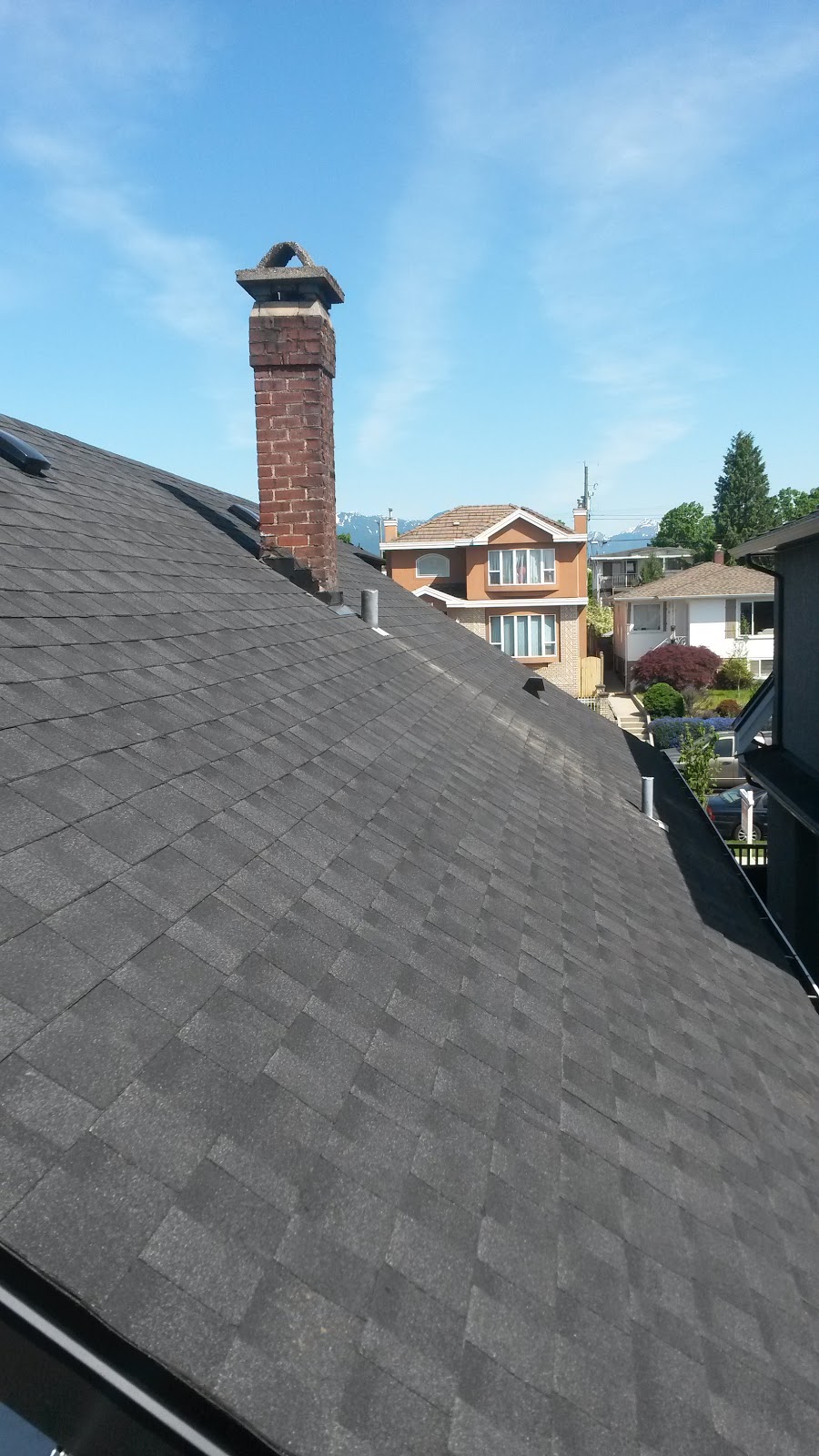 Your Friendly Neighbourhood Roofer | 8980 189 St, Surrey, BC V4N 3M6, Canada | Phone: (604) 617-5463