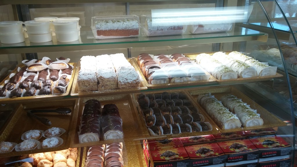 Garni Bakery | 9555 Yonge St, Richmond Hill, ON L4C 9M5, Canada | Phone: (905) 770-5700