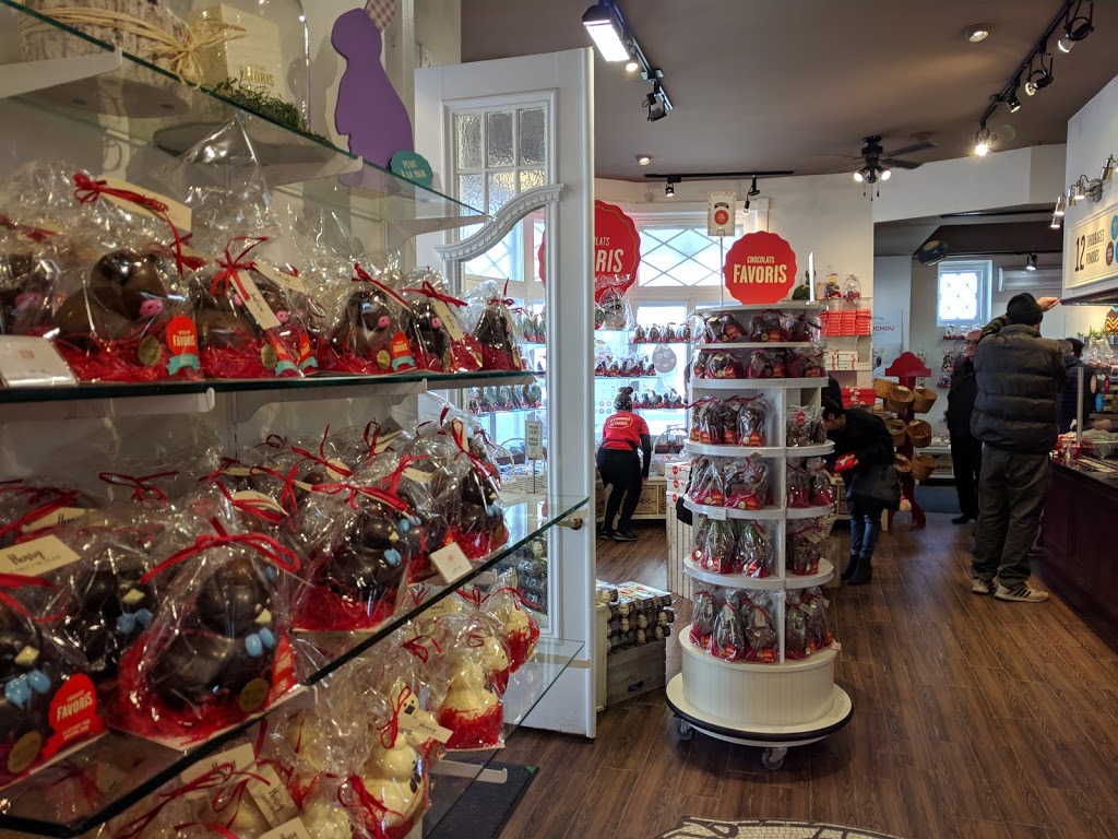 Chocolats Favoris | 32 Avenue Bégin, Lévis, QC G6Y 4B8, Canada | Phone: (418) 833-2287