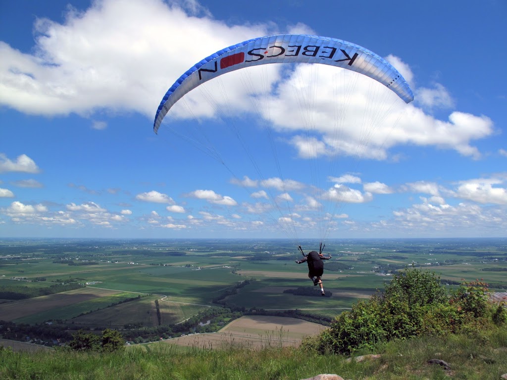 Les Caribous Volants Inc. | 740 Chemin de Béthanie, Béthanie, QC J0E 2L1, Canada | Phone: (450) 522-8206