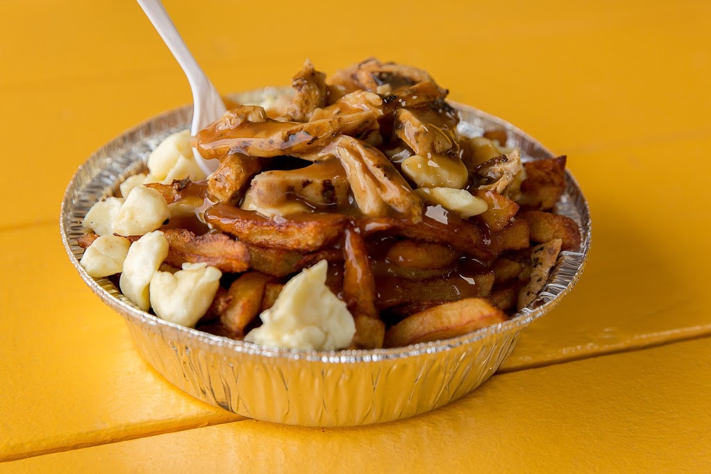 Frites et Basilic | 703 Rue Bélanger, Saint-Jérôme, QC J7Y 1K8, Canada | Phone: (450) 438-9995