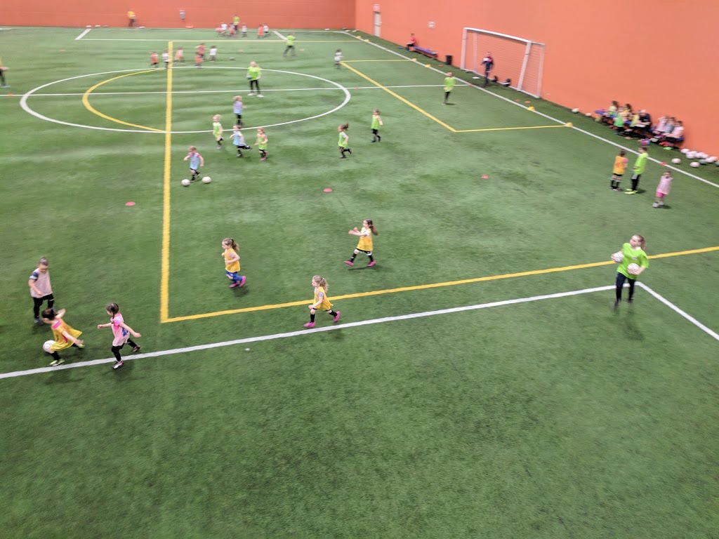 Club de soccer Lévis-Est | 8087 Bd du Centre-Hospitalier bureau 208, Levis, QC G6X 1L3, Canada | Phone: (418) 832-5060