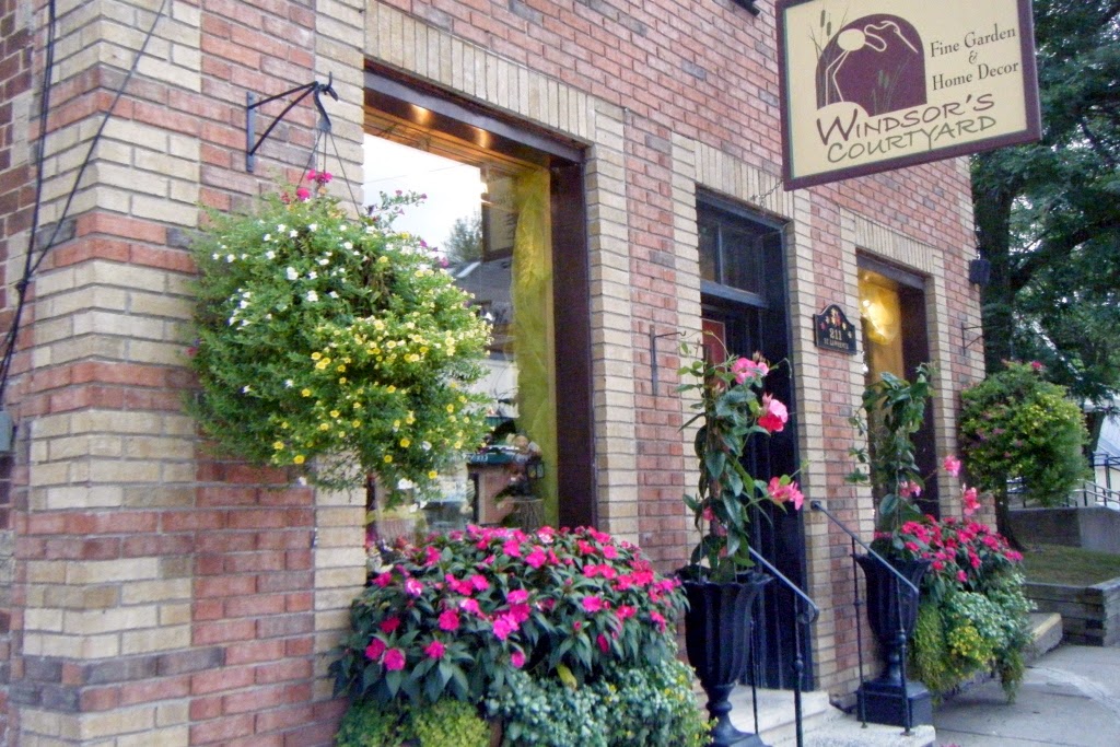 Windsors Courtyard Garden & Home Decor | 211 St Lawrence St, Merrickville, ON K0G 1N0, Canada | Phone: (613) 269-2999