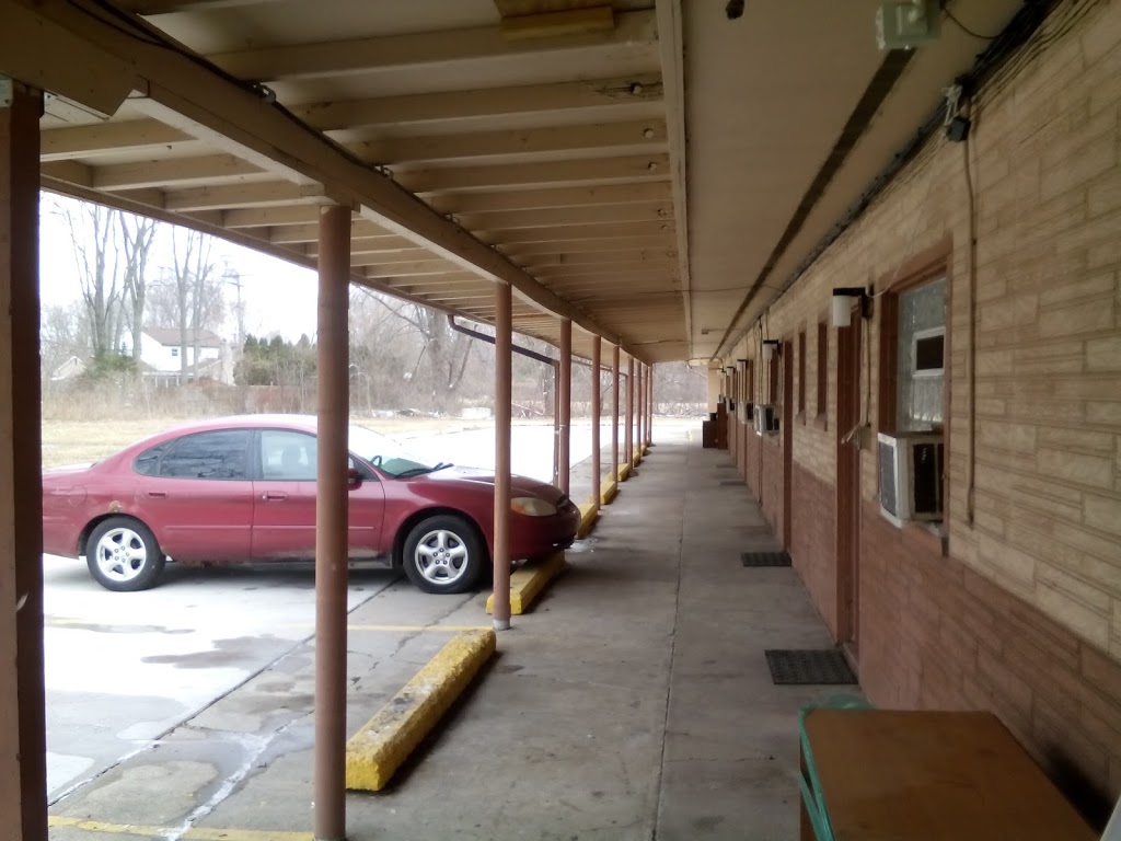 Ruth Motel | 35427 Jefferson Ave, Harrison Charter Township, MI 48045, USA | Phone: (586) 791-2300