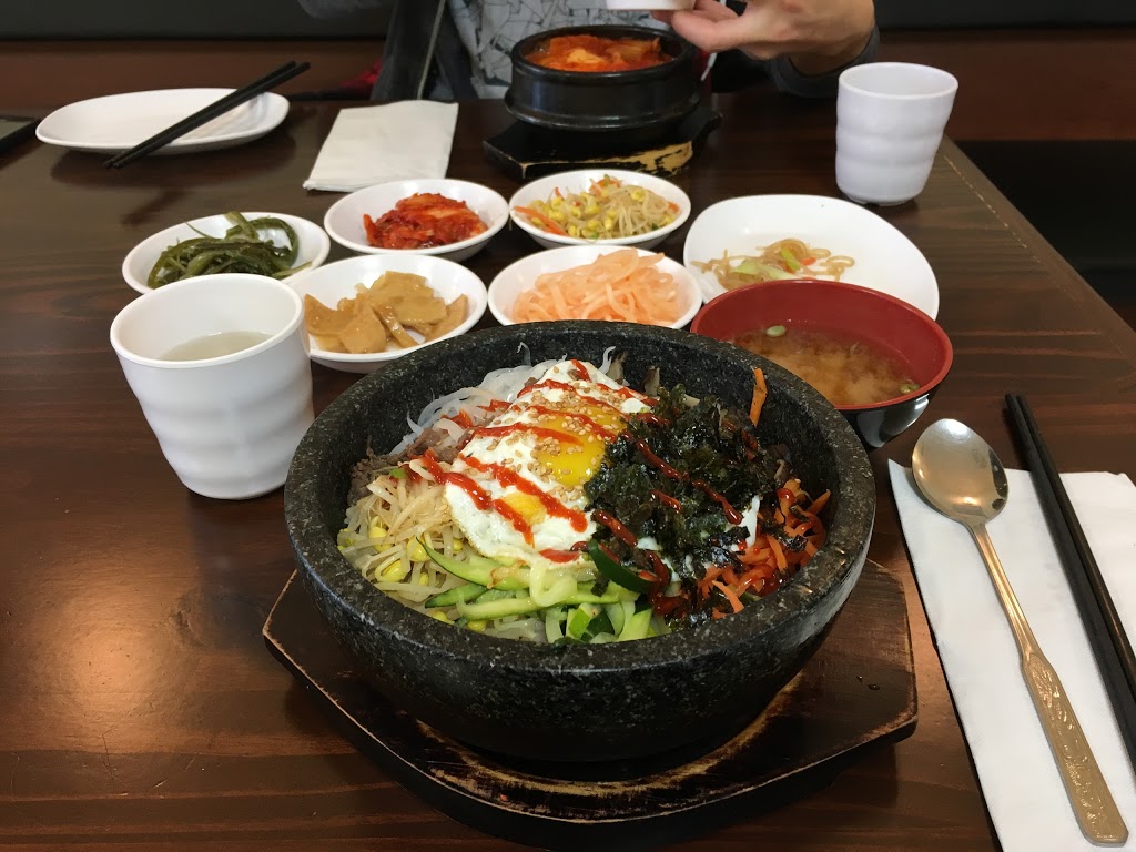 Chingu Korean Restaruant | 10610 Bayview Ave, Richmond Hill, ON L4C 3N8, Canada | Phone: (905) 237-6767