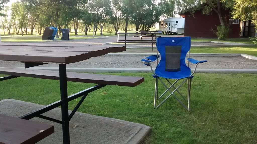 Coalhurst Miners Memorial Campground | Lethbridge County, AB T0L 0V0, Canada | Phone: (403) 381-3033