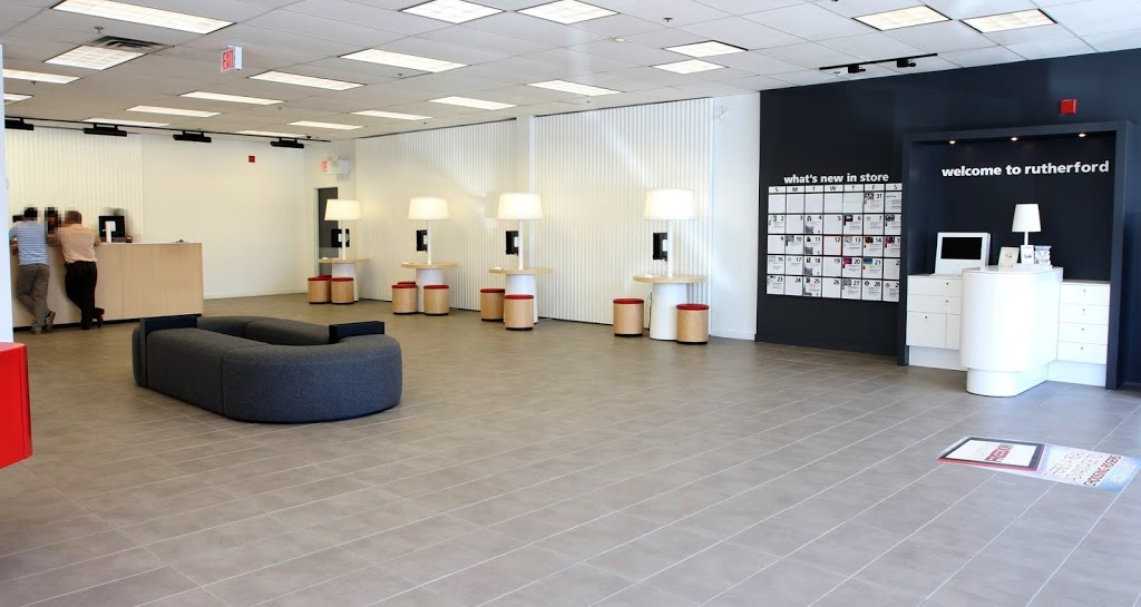 Rogers | 9200 Bathurst St Unit 26, Thornhill, ON L4J 8W1, Canada | Phone: (905) 889-7831