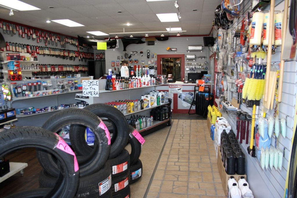 Choisnuts Tire & Auto Parts | 59 Main St, Springhill, NS B0M 1X0, Canada | Phone: (902) 597-2574