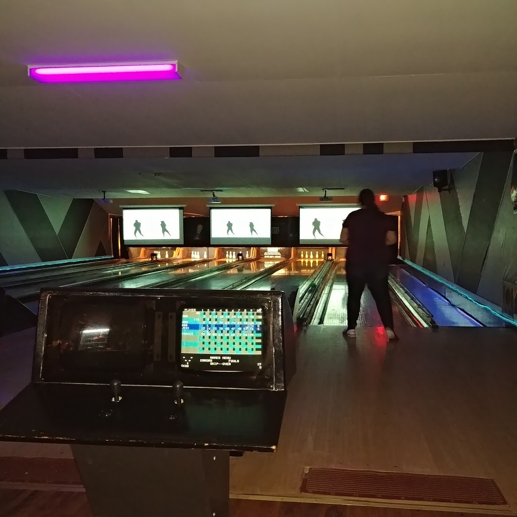 Molesworth Bowling Lanes | 86710G Molesworth Line, Listowel, ON N4W 3G6, Canada | Phone: (519) 291-1376